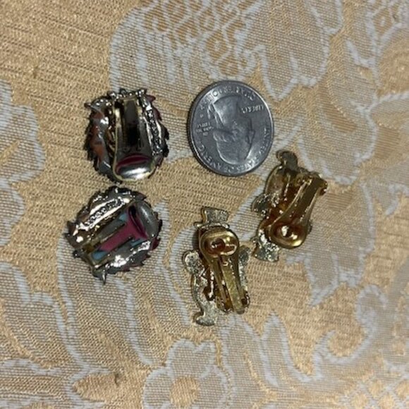 HOLIDAY🎄🎄DANECRAFT Snowman/ RODOX Wreath Enamel EARRINGS SET - Picture 5 of 6